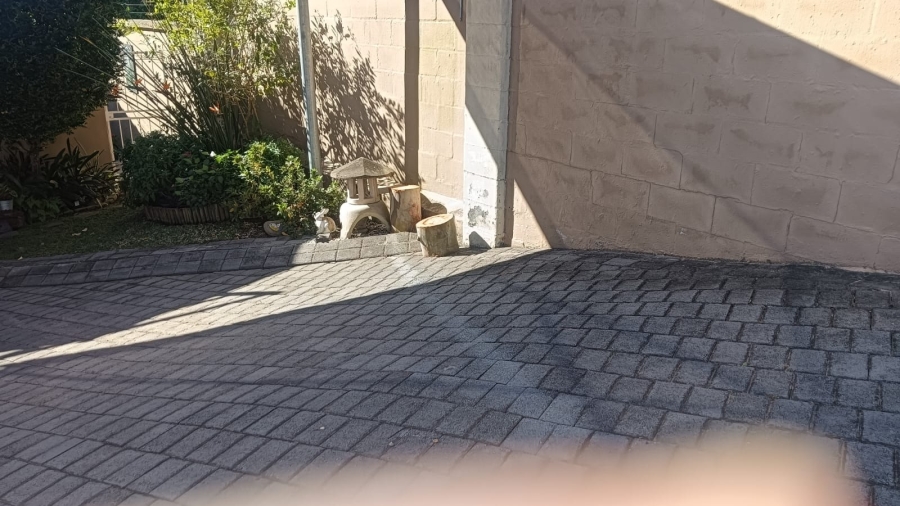 3 Bedroom Property for Sale in Haven Hills Eastern Cape